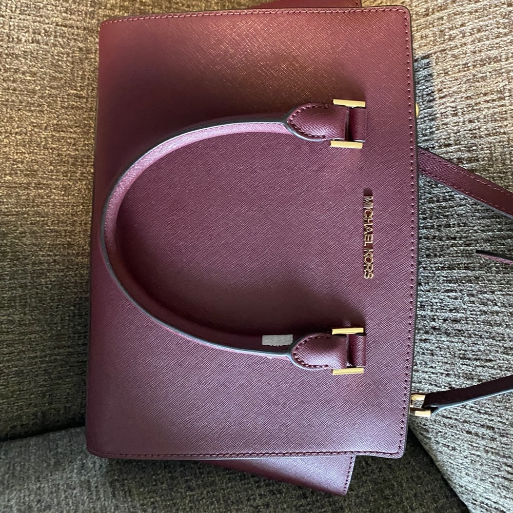 Michael Kors purse